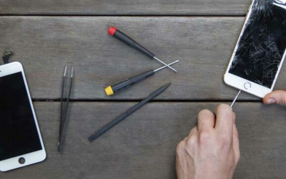 colle-reparation-ecran-smartphone