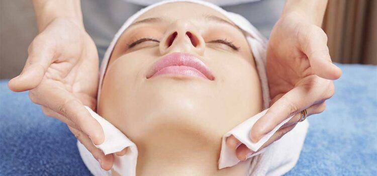 Vous vous lancez comme esthéticienne à domicile : voici 5 idées pour vous démarquer