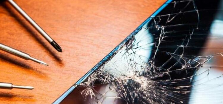 Comment réparer un écran de téléphone portable cassé ?